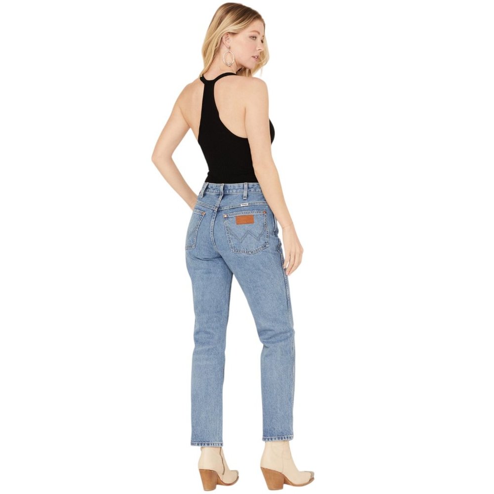 Wrangler Women's Wild West 603 High Rise Distressed Cropped Jeans Size 34x28 - Picture 3 of 16